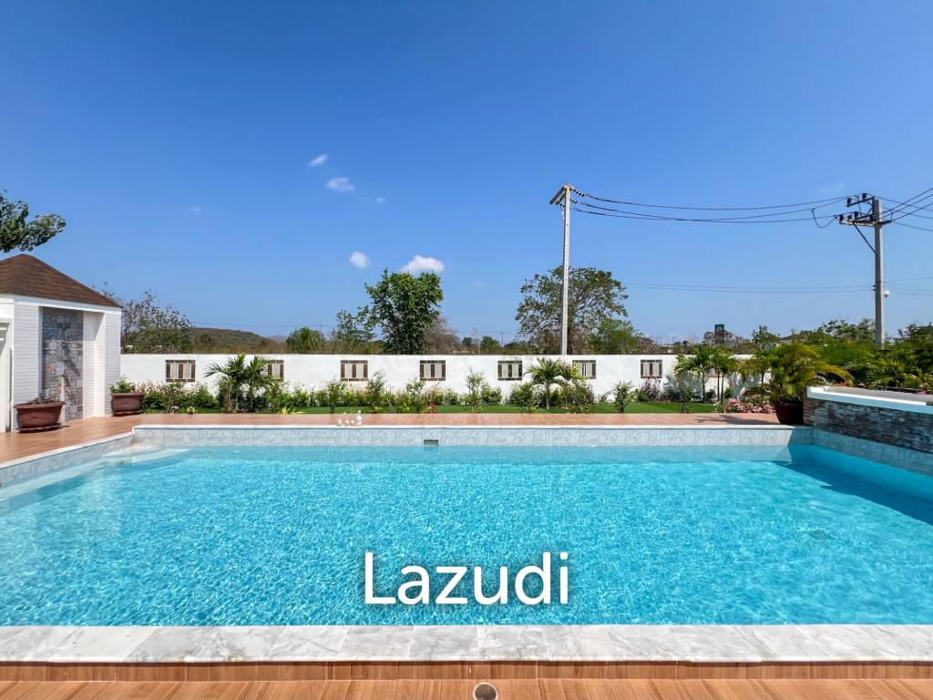 picture 4 Bedroom Detached Home on 4-2-74 Rai  in Hua Hin - 8/131