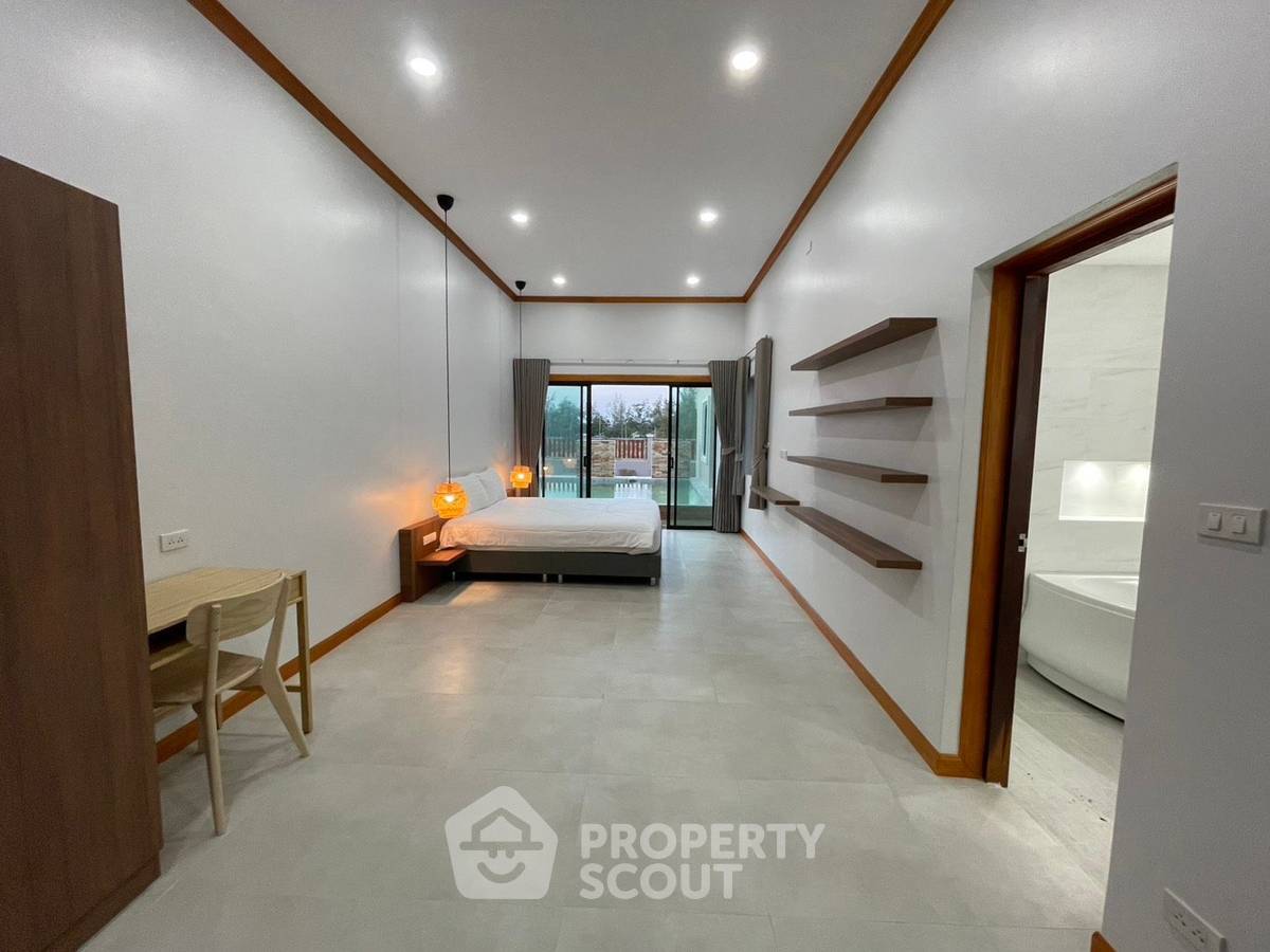 รูป วิลล่า 3-ห้องนอน ใน ปากน้ำปราณ (ID 2757434) - รูปที่ 11/18