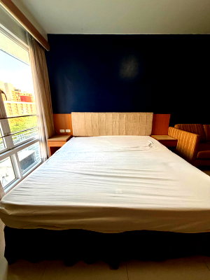 Condos for rent : Rent  Condo   I House laguna-RCA