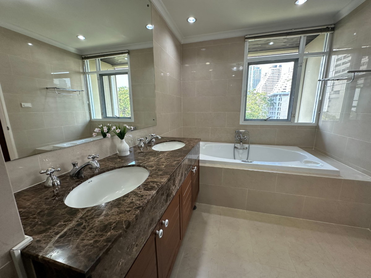 รูป Special Price 🔥 ให้เช่า The Cadogan Private Residence ห้องสวยมมาก น่าอยู่สุดๆ พื้นที่กว้าง ตกแต่งครบ พร้อมเข้าอยู่ ‼️| Code DS2413 Line : @Dstay - รูปที่ 21/23