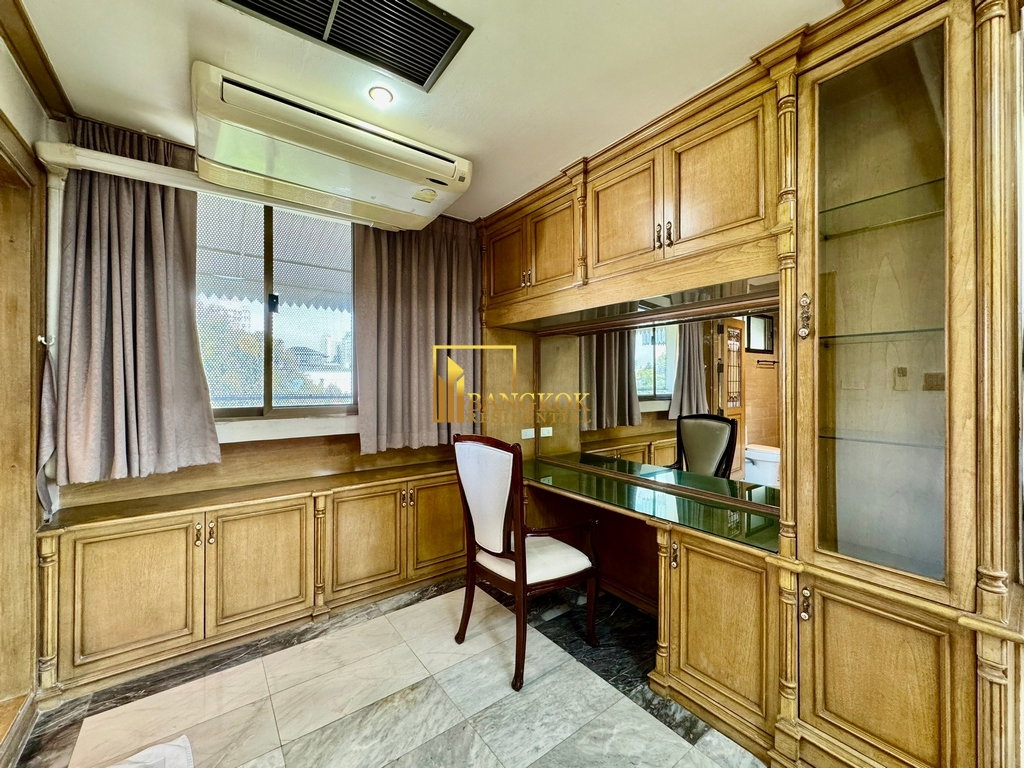 รูป Baan Suan Kasemsuwan | Impressive 3 Bed Townhouse For Rent - BR8860TH - รูปที่ 26/44