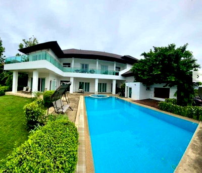 เช่าบ้านเดี่ยว ม.อัสสัมชัญ บางนา : LTH6974 – House FOR RENT in Bangna 6 beds 7 baths 1400 sq.M. Near BTS Bangna station ONLY 900k/month