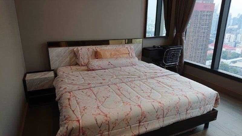 รูป LTH7324 – The Esse at Singha Complex FOR SALE 1 bed 1 bath size 48.14 Sq.M. Near MRT Phetchaburi station ONLY 13.5 MB - รูปที่ 3/4