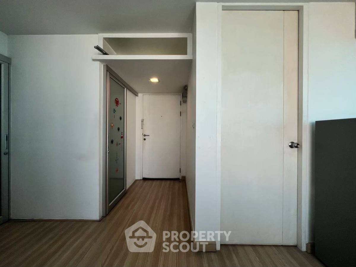 รูป คอนโด 2-ห้องนอน ที่ เดอะ คัลเลอร์ลี่ วิวิด คอนโดมิเนียม ใกล้ MRT ห้วยขวาง (ID 2756217) - รูปที่ 27/29