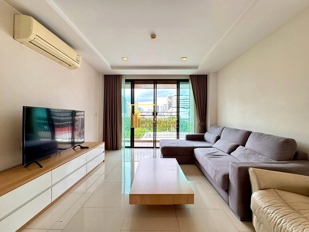 รูป Spacious 3 Bed Luxury Apartment For Rent in Phrom Phong - BR20176AP - รูปที่ 1/37