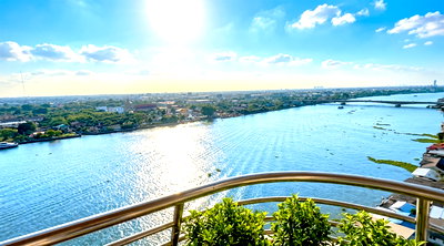 ขายคอนโด : ขายคอนโดหรูริมแม่น้ำ riverine Place1 ห้องใหญ่ 218 ตร.ม. วิวพาโนรามา  4 นอน 4 น้ำ ที่จอดรถส่วนตัว 4 คัน เลิศมาก