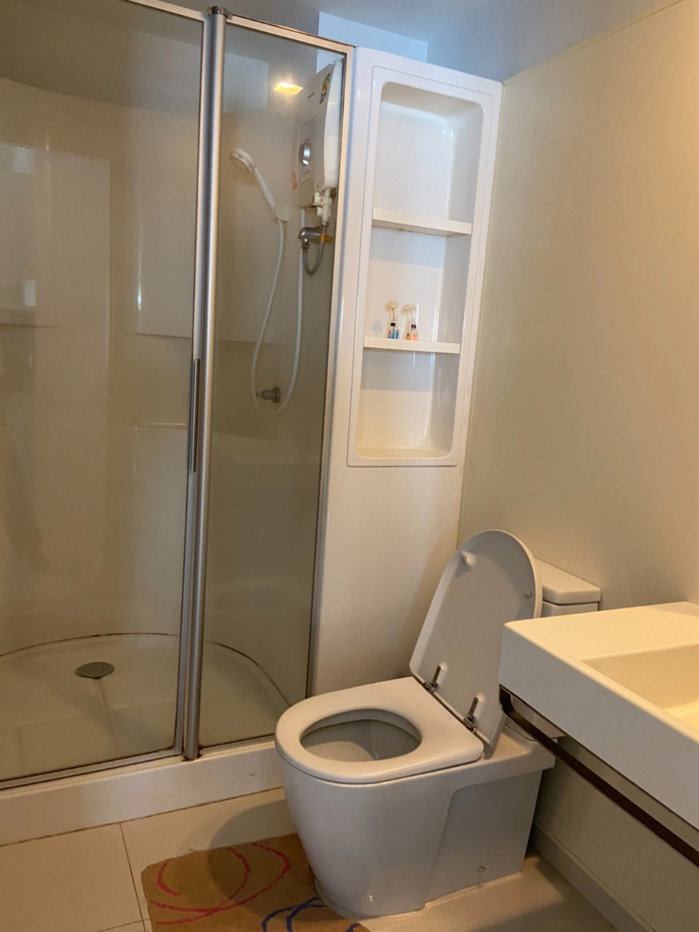 รูป LINE : @thebrokerage ให้เช่าคอนโด The Room รัชดา-ลาดพร้าว 2ห้องนอน 1ห้องน้ำ 62 ตรม. ใกล้ MRT สายสีน้ำเงิน และสีเหลือง 22,000 บ. - รูปที่ 7/14