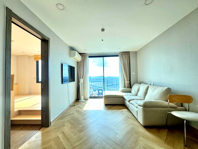 ขายคอนโด : คอนโด Artisan Ratchada รัชดา 1ห้องนอน 1ห้องน้ำ ห้องใหญ่45 ตร.ม. ห้องสวยมาก สภาพใหม่เอี่ยม MRTศูนย์วัฒนธรรม ใกล้สถานทูตเกาหลี