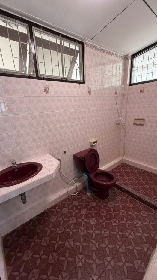 รูป ปล่อยเช่าด่วน!! พร้อมเข้าอยู่ 26 มี.ค. 69 นี้✨บ้านเดี่ยว 2 ชั้น 5 ห้องนอน  ปรีดีพนมยงค์ซอย 46 (สุขุมวิท 71) - รูปที่ 13/15