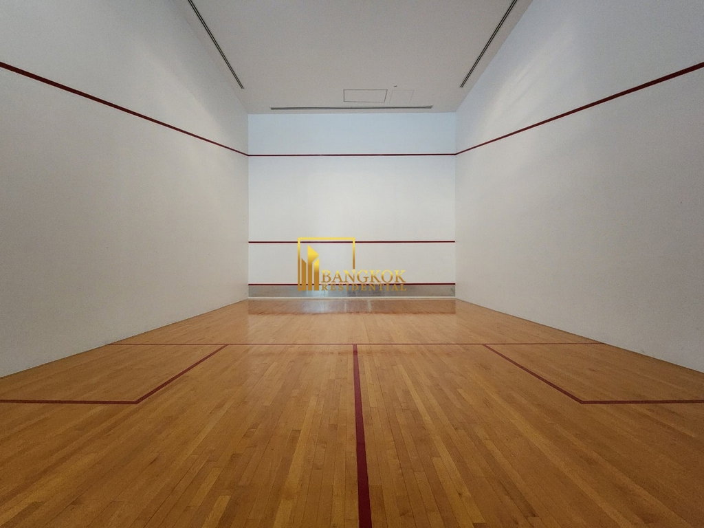 รูป Le Raffine 39 | Remarkable 3 Bedroom Duplex Condo With Pool - BR18307CD - รูปที่ 49/52