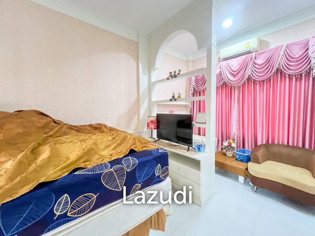 picture 4 Bedroom Detached Home on 4-2-74 Rai  in Hua Hin - 125/131