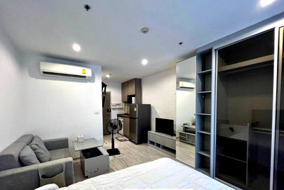 Condos for rent MRT Bang Sue : 🍀 For Rent IDEO Mobi Bangsue Grand Interchange 🍀 Add Line ID: @zcondo (with@) 🔥 C5443