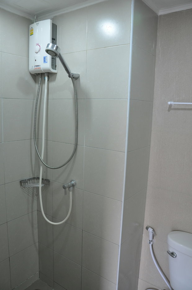 รูป 🔥 ด่วน! ให้เช่าคอนโด ลุมพินีวิลล์ พัฒนาการ–เพชรบุรีตัดใหม่ ห้องสวย เฟอร์ครบ เพียง 7,000/เดือน! 🔥 - รูปที่ 6/8