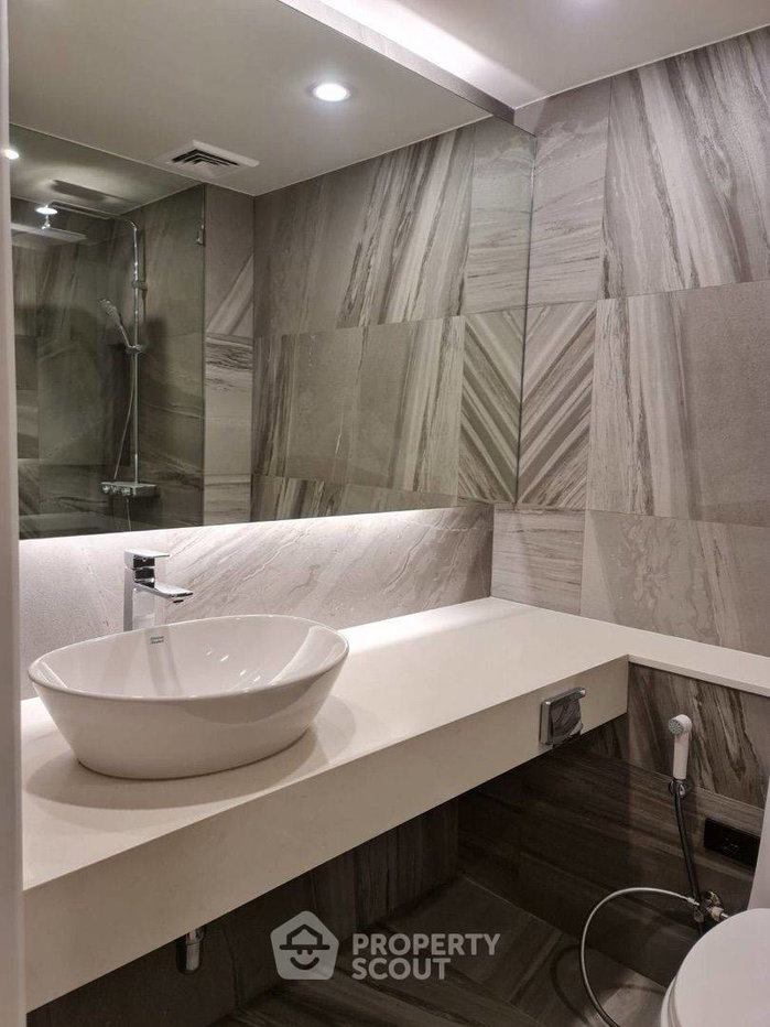 รูป คอนโด 3-ห้องนอน ที่ ออลซีซั่น แมนชั่น คอนโดมิเนียม ใกล้ BTS เพลินจิต (ID 947844) - รูปที่ 2/14