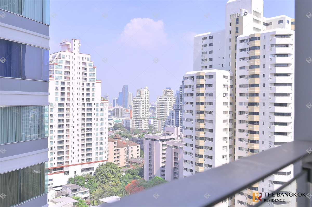 รูป เดอะ ดิโพลแมท 39 เริ่มต้นง่ายๆ กับไลฟ์สไตล์คนเมือง ใกล้ BTS สถานีพร้อมพงษ์ - รูปที่ 9/10