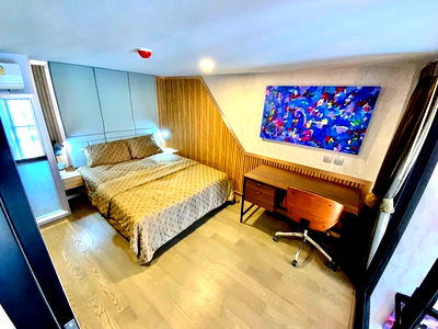 Condos for sale : Park Origin Ratchathewi【𝐒𝐄𝐋𝐋 & 𝐑𝐄𝐍𝐓】🔥A luxuriously decorated room in soft, elegant tones, with hidden lighting.🔥 Contact Line ID: @hacondo
