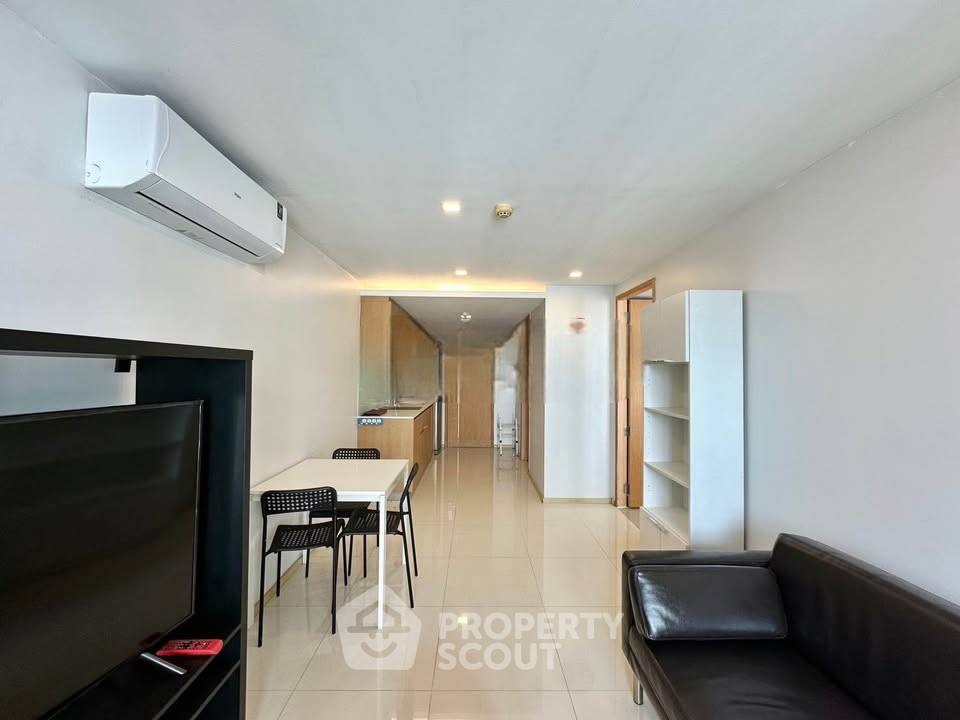 รูป คอนโด 1-ห้องนอน ที่ โซซิโอ ร่วมฤดี ใกล้ BTS นานา (ID 2738255) - รูปที่ 2/3