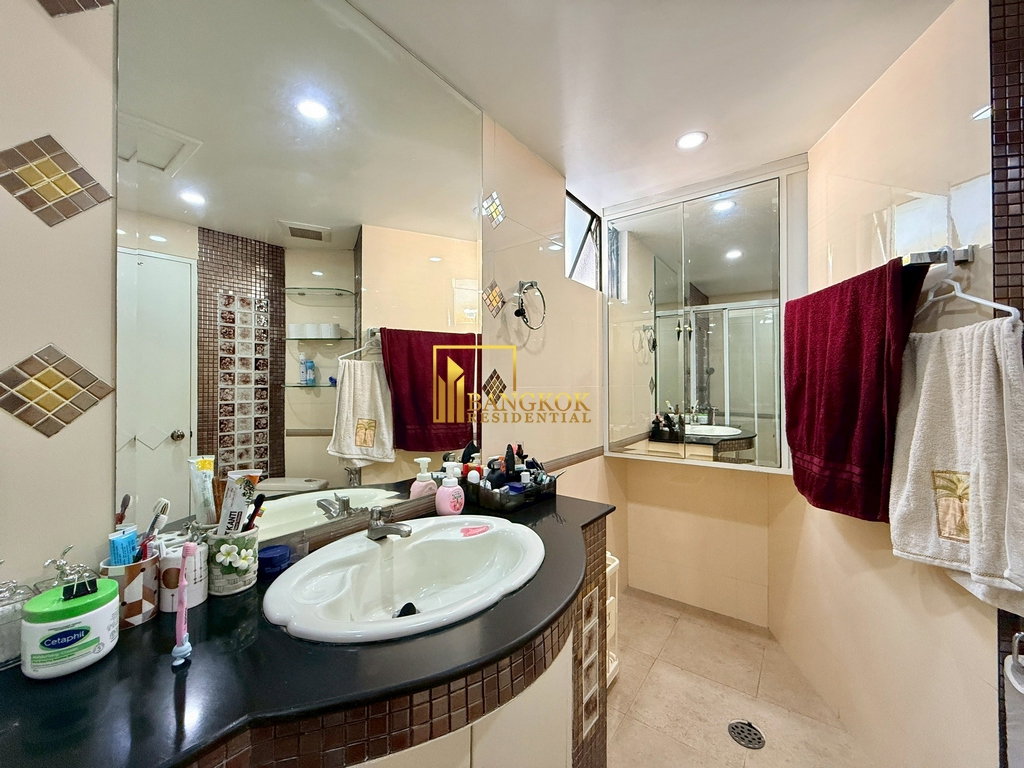 รูป President Park | Large 2 Bedroom Condo in Sukhumvit 24 - BR60846CD - รูปที่ 21/41