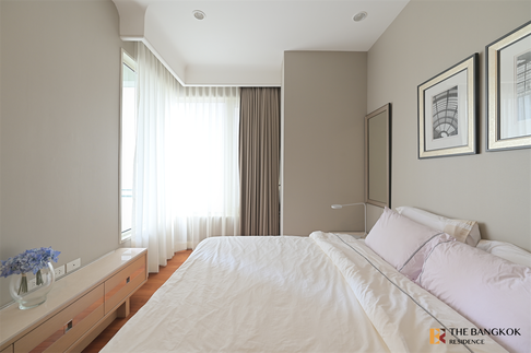 ดีไซน์หรูหรา บรรยากาศเหนือระดับ คิว หลังสวน ใกล้ BTS สถานีราชดำริ