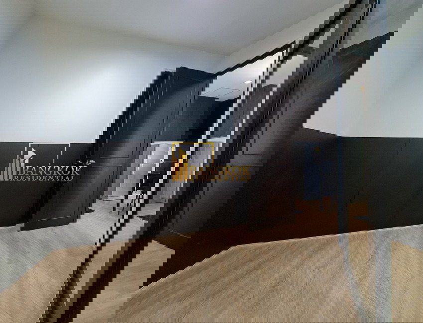 รูป Citi Smart | Modern 2 Bedroom Condo in Central Asoke Location - BR17614CD - รูปที่ 15/31