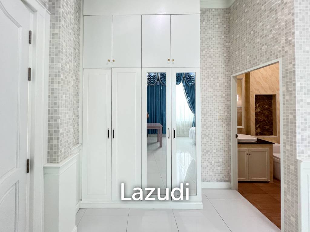 picture 4 Bedroom Detached Home on 4-2-74 Rai  in Hua Hin - 121/131