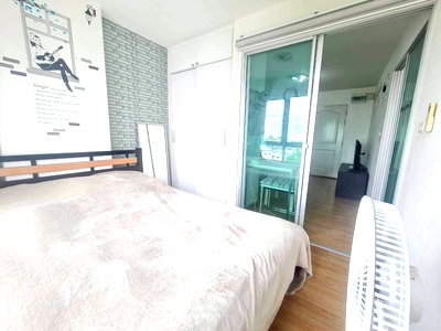 Condos for sale :  Den Condo                   Vibhavadi 