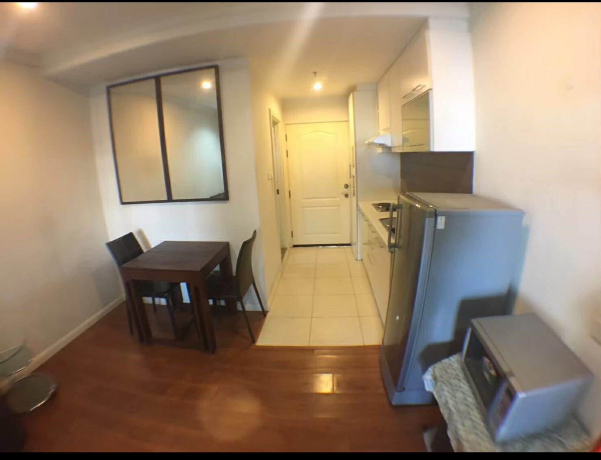 picture Grand Park                        View  - 6/10