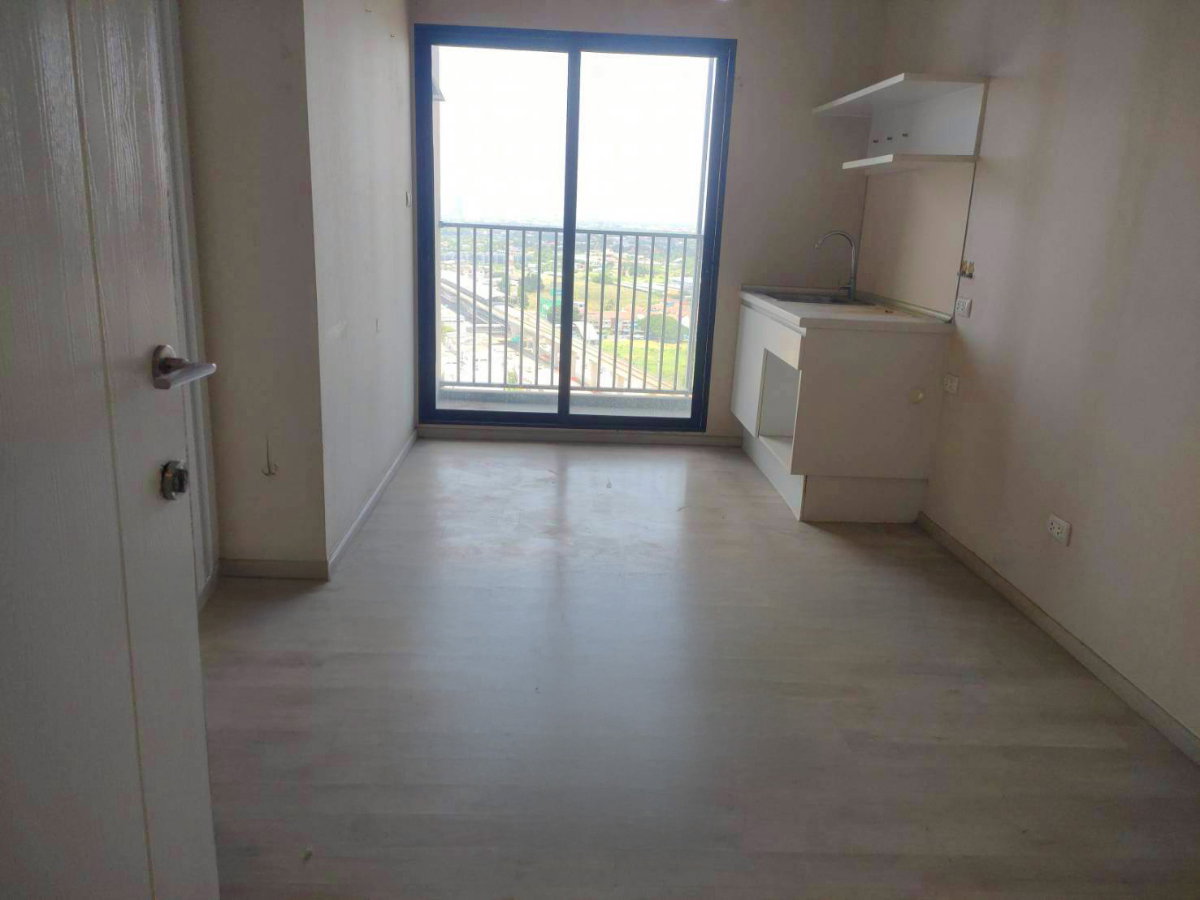 รูป BCN 2151 : พลัม เซ็นทรัล สเตชั่น - รูปที่ 4/8