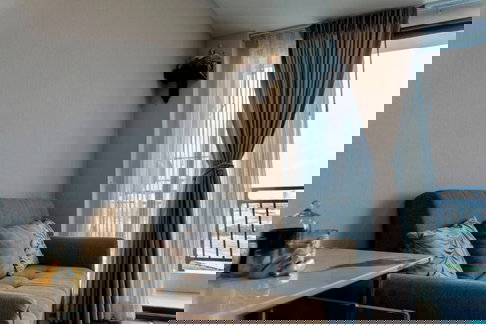 MRT Thailand Cultural Center 1.8 km. Price  15,500 Baht Condo Artisan Ratchada ( Rental )