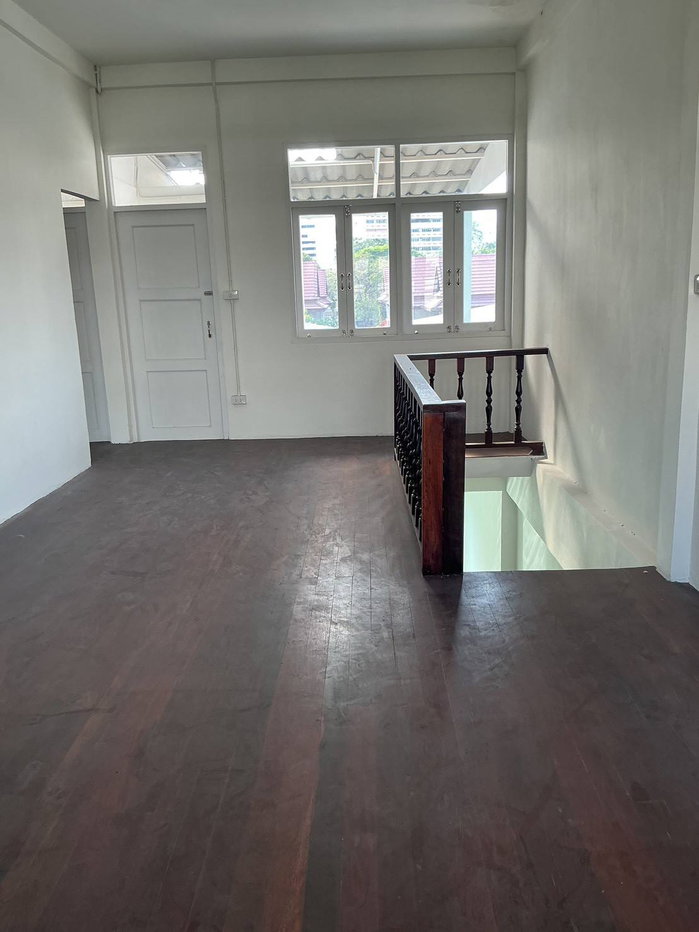 รูป WS6906 🔥 Rare Item! Home Office + Warehouse ใจกลางสุขุมวิท 36 ใกล้ทองหล่อ 🔥เช่าเพียง 280,000 บาท/เดือน - รูปที่ 18/33