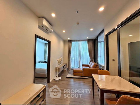 2-BR Condo at Whizdom Essence Sukhumvit near BTS Punnawithi (ID 2572158)