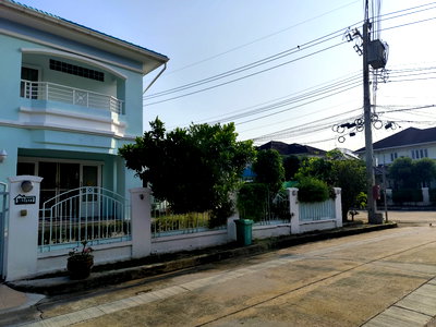 บ้านเดี่ยว นนทบุรี : ขาย บ้านเดี่ยว2ชั้น 89 ตร.วา ทำเลดีมาก หลังริม ถนนเมน อ.เมือง นนทบุรี โครงการติดถนนใหญ่ สะดวกปลอดภัย