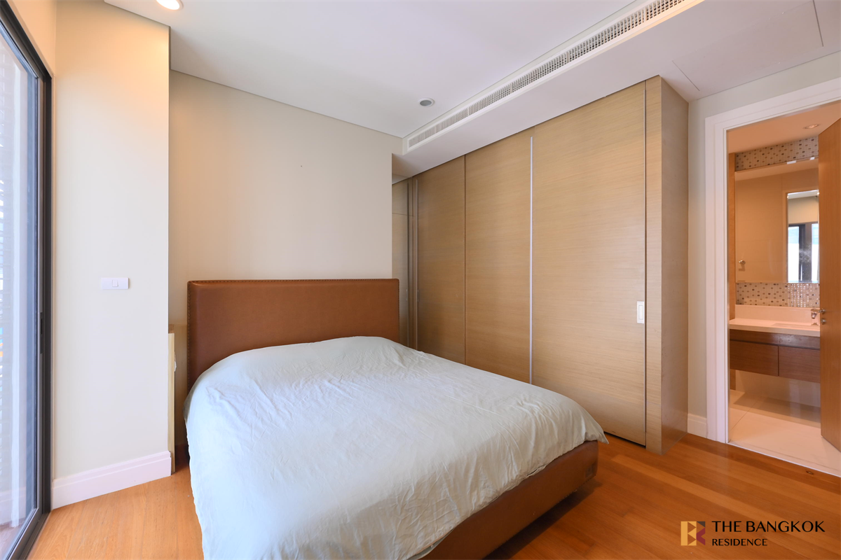 รูป ไบร์ท สุขุมวิท 24 ยูนิต Luxury หรูหราแบบไม่ต้องรอ - รูปที่ 3/10