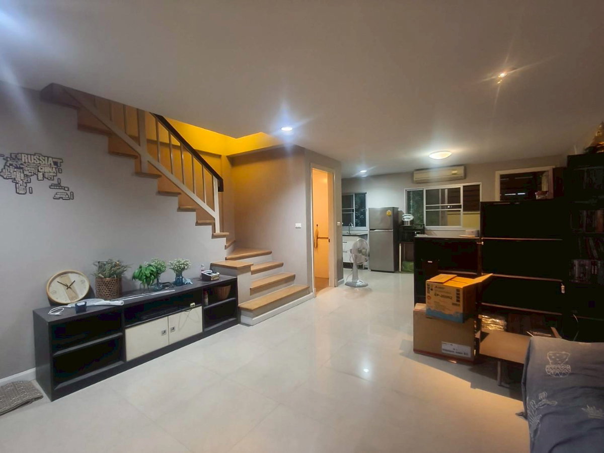 รูป ให้เช่าทาวน์โฮม 3 ชั้น โครงการ พลัส ซิตี้ พาร์ค ศรีนครินทร์-สวนหลวง - รูปที่ 8/11