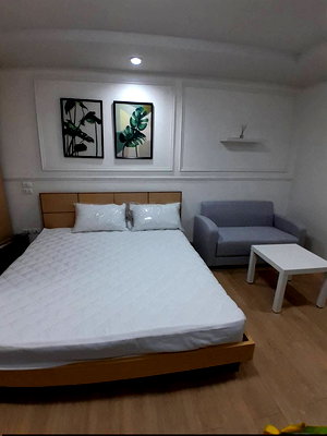 Condos for rent MRT Huai Khwang : Happy Condo Ratchada 18 for rent ✨ Fully furnished