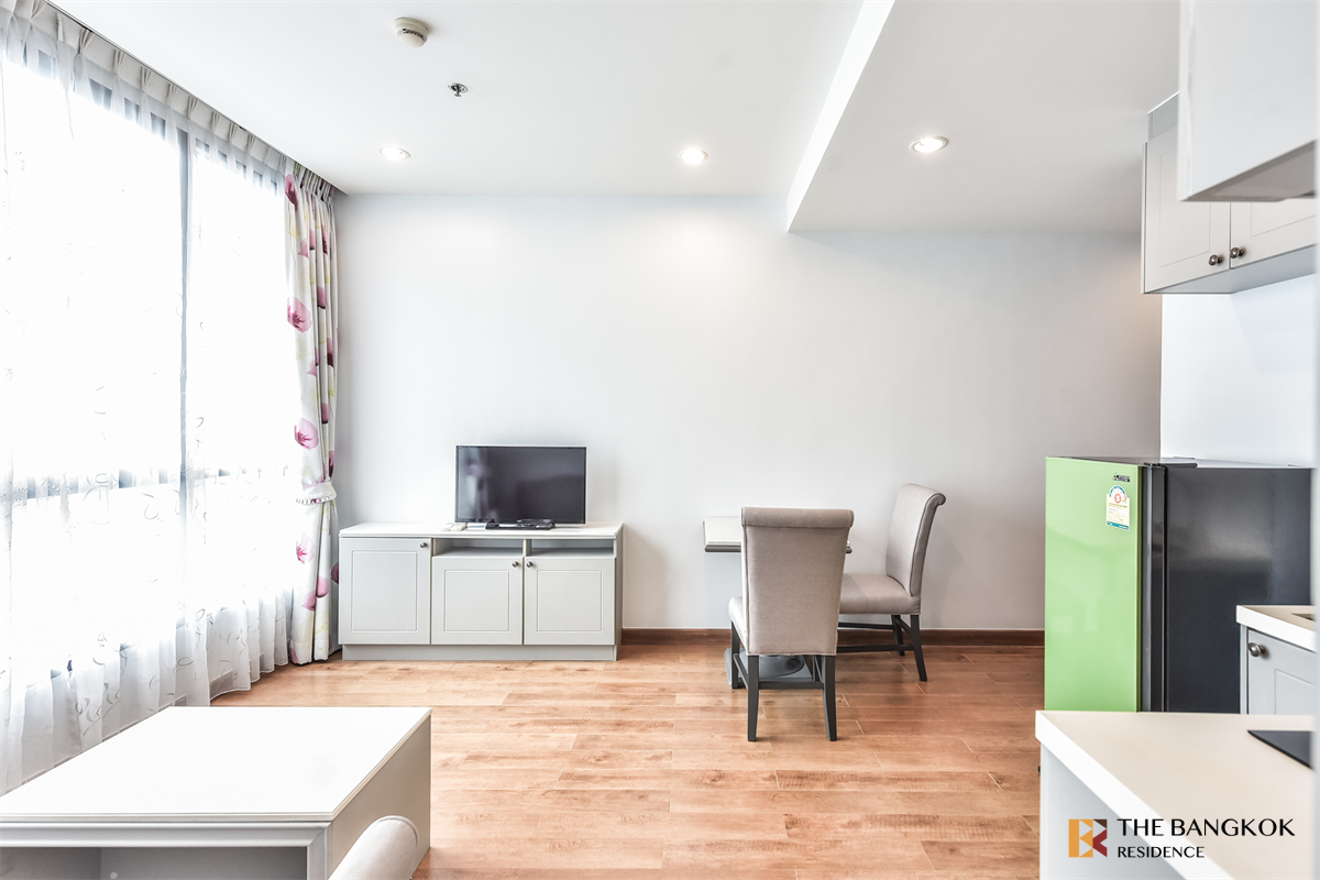 picture The Editor near BTS Saphan Khwai More Convenience, Full Relaxation - 10/10