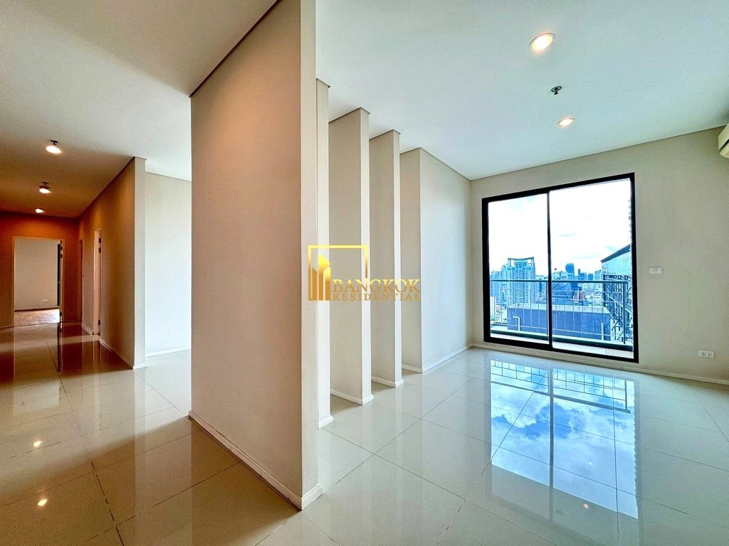 รูป Villa Asoke | Expansive 5 Bedroom Penthouse For Sale Near MRT - BR18933CD - รูปที่ 1/57