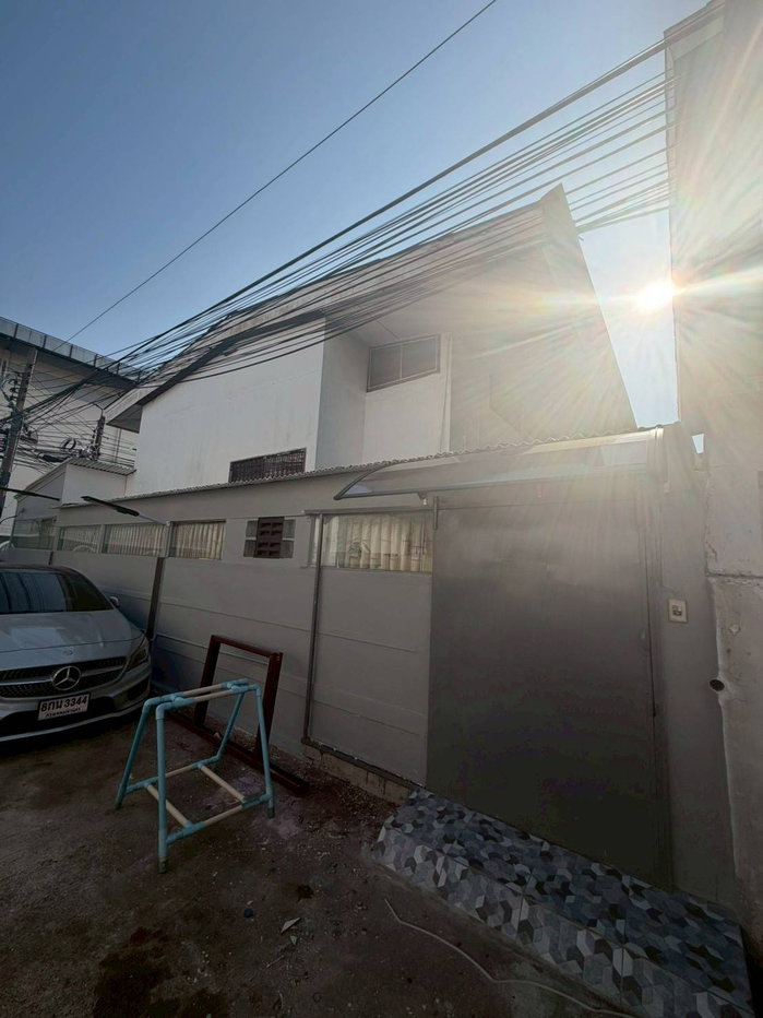 รูป ปล่อยเช่าด่วน!! พร้อมเข้าอยู่ 26 มี.ค. 69 นี้✨บ้านเดี่ยว 2 ชั้น 5 ห้องนอน  ปรีดีพนมยงค์ซอย 46 (สุขุมวิท 71) - รูปที่ 1/15