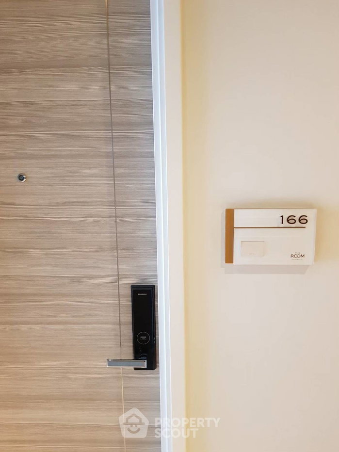 รูป คอนโด 1-ห้องนอน ที่ เดอะ รูม สุขุมวิท 21 ใกล้ MRT สุขุมวิท (ID 2739657) - รูปที่ 18/18