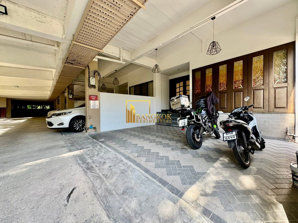 รูป Baan Suan Kasemsuwan | Impressive 3 Bed Townhouse For Rent - BR8860TH - รูปที่ 43/44