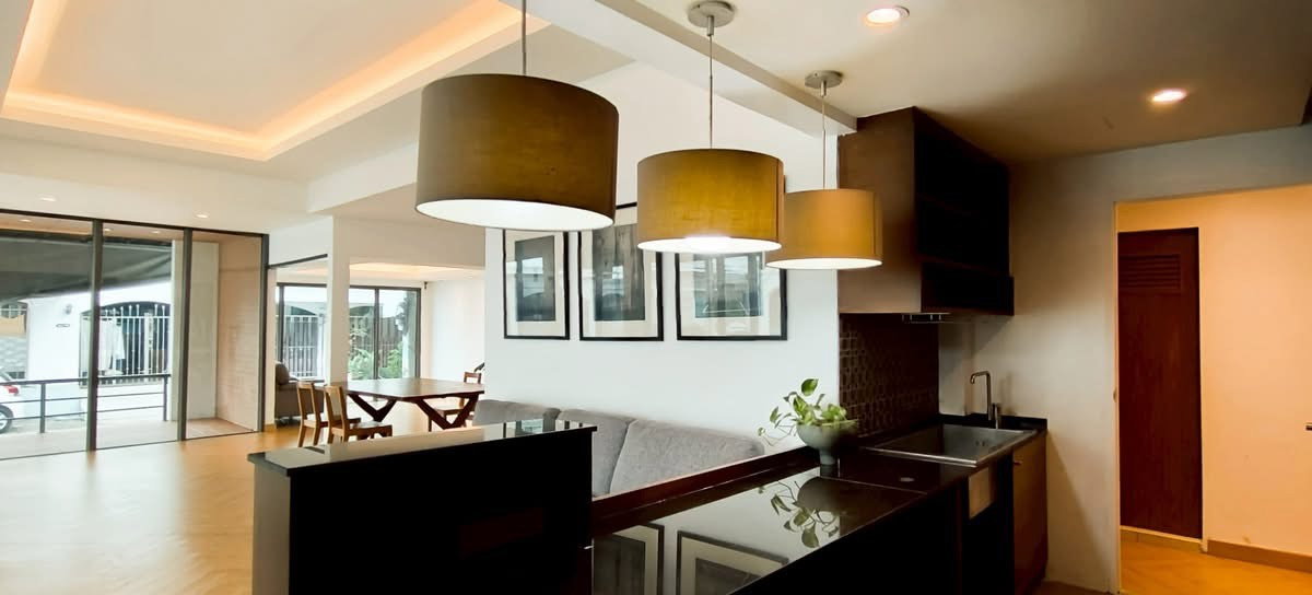 รูป 💥CP-10498💥ให้เช่า  ทาวน์เฮ้าส์ 3 ชั้น ซ.พระราม9 ซอย11👉แอดไลน์ @goodcondo - รูปที่ 4/11