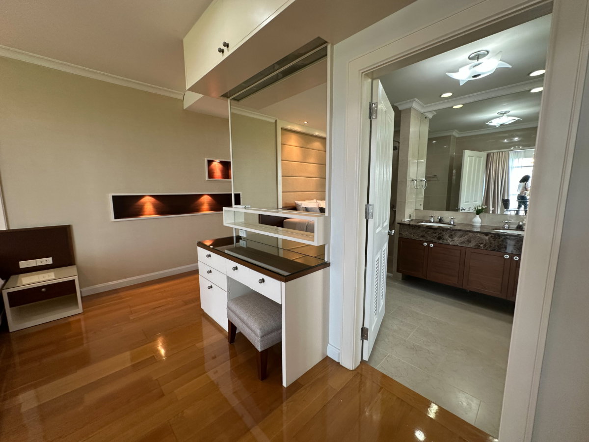 รูป Special Price 🔥 ให้เช่า The Cadogan Private Residence ห้องสวยมมาก น่าอยู่สุดๆ พื้นที่กว้าง ตกแต่งครบ พร้อมเข้าอยู่ ‼️| Code DS2413 Line : @Dstay - รูปที่ 15/23