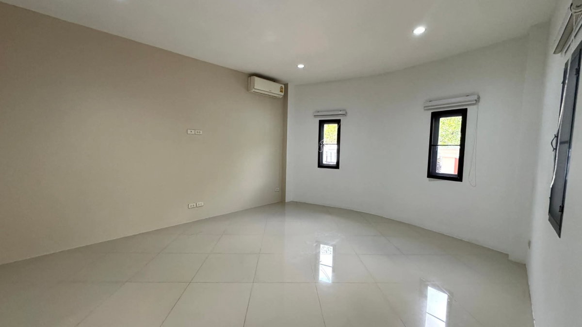 รูป บ้านเดี่ยวชั้นเดียว พัทยา ห้วยใหญ่ ราคาถูก 2ห้องนิน 2ห้องน้ำ - รูปที่ 4/13