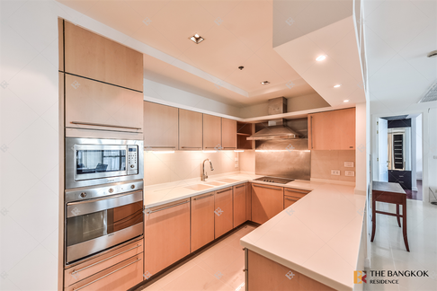 แอททีนี่ เรสซิเดนซ์ สะดวกสบายกับไลฟ์สไตล์สุด Luxury ใกล้ BTS สถานีเพลินจิต