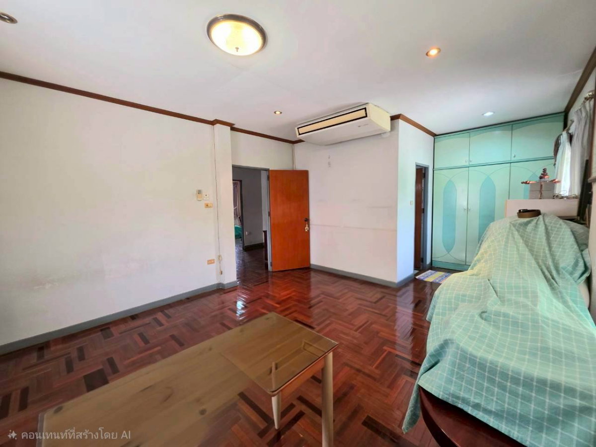 รูป ขายบ้านเดี่ยวราคาคุ้มค่า! หมู่บ้านบุณฑริก วัชรพล-สุขาภิบาล 5 พื้นที่กว้าง 240 ตร.ม. ทิศตะวันออกอยู่สบาย เพียง 4 ล้านบาท - รูปที่ 12/17