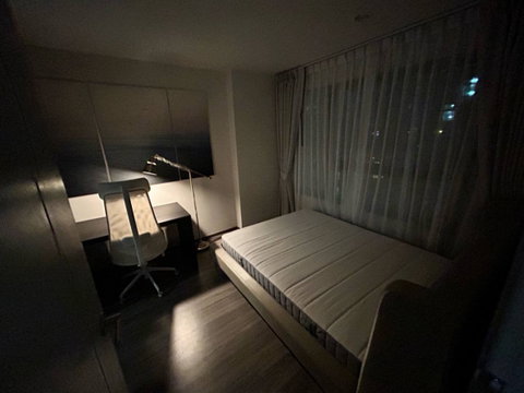 Ideo Chula Samyan【𝐒𝐄𝐋𝐋 & 𝐑𝐄𝐍𝐓】🔥Luxurious modern room with premium built-in furniture perfectly integrated.🔥 Contact Line ID: @hacondo