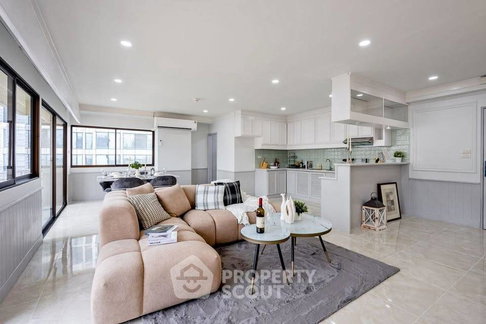 คอนโด 2-ห้องนอน ที่ สราญใจ แมนชั่น คอนโดมิเนียม ใกล้ BTS นานา (ID 2754248)