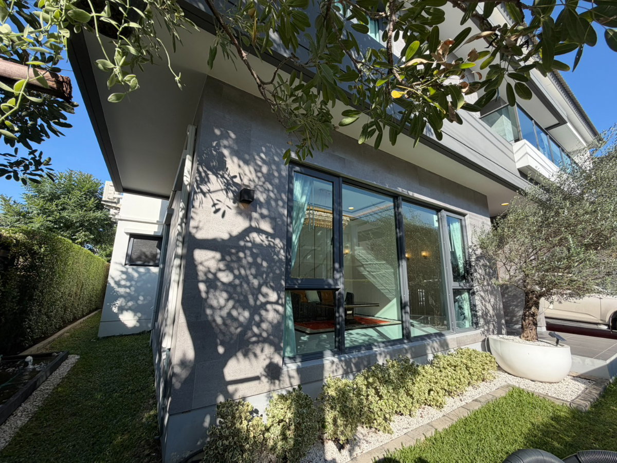 picture S04-0109 Luxury Single House for Rent or Sale: THE CITY BANGNA - 47/61