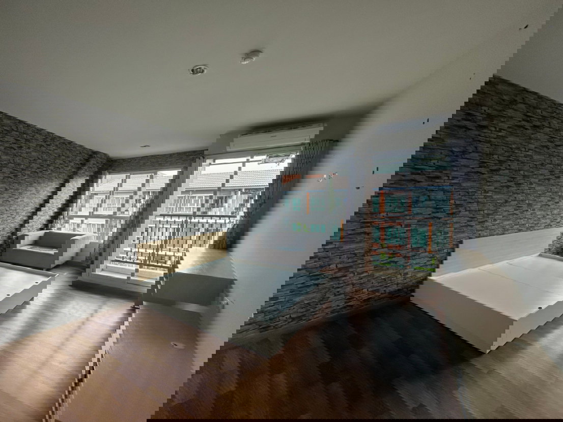 รูป AT  1713   :     ไมอามี่ บางปู - รูปที่ 21/39