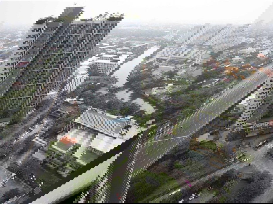 picture ðĨCP-10499ðĨThe Base Park West Sukhumvit 77ðLine : @rangrak - 6/7